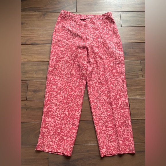 Tommy Bahama 100% Silk Floral Pants Size 4 - Picture 1 of 4